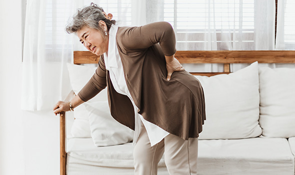 چه کسانی باید آزمایش پوکی استخوان انجام دهند