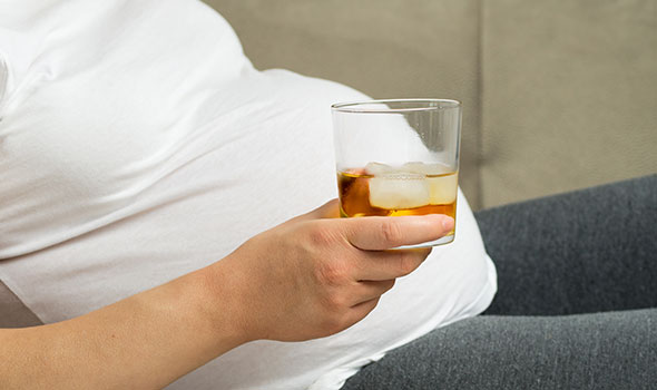 الکل یکی از علت های تشکیل نشدن قلب جنین