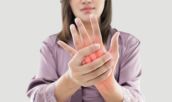 آرتریت روماتوئید و درد انگشتان دست