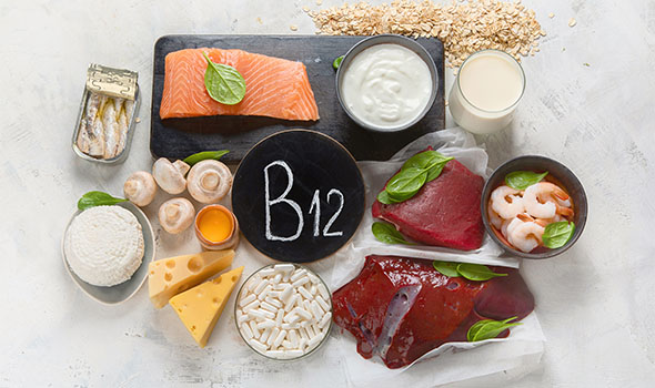 برای کمبود ویتامین b12 چی بخوریم؟
